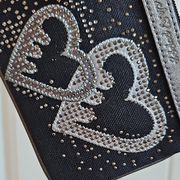 Coach Poppy Black Wristlet with Silver Heart Accents - Picture 2 of 7